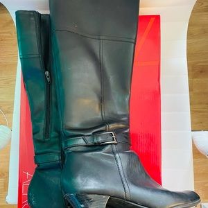 Wide-calf Black tall boots size 9.5